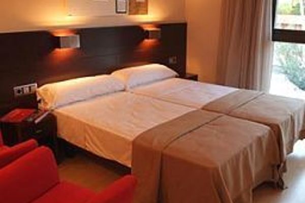 Royal Marina Gardens Apartamentos (Castelldefels)